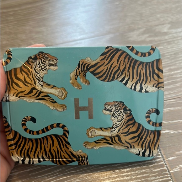 Ambient Lighting Unlocked Tiger Palette - Picture 5 of 5